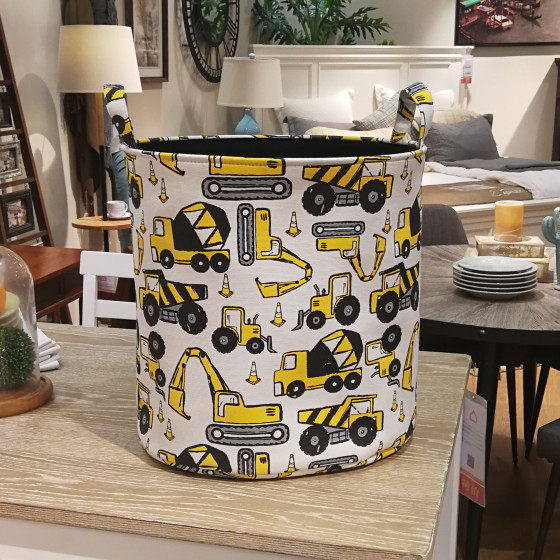 Кош за детски играчки с багери и камиони