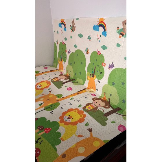 Двустранна сгъваема подложка за игра от XPE пяна 180x200x1cm - Жираф и Писта с ВЛАКЧЕТА - Купи сега
