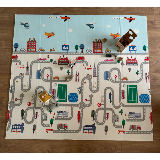 Бебешки килим за лазене и игра с две лица 180x200x1cm - Трафик + Джунгла - Купи сега