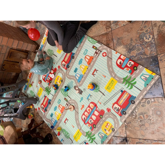 Топлоизолираща сгъваема постелка за пълзене и игра 150x180x1cm - Купи сега