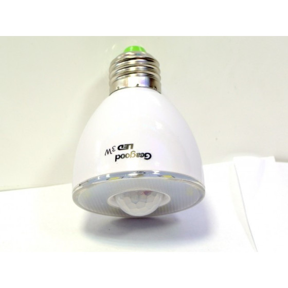 LED крушка с датчик за движение E27 | Енергоспестяваща