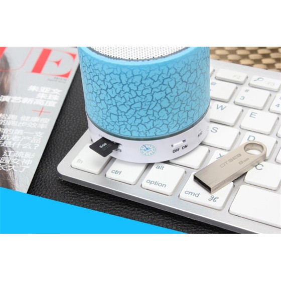 Мини безжична Bluetooth колонка с LED осветление - Поръчайте сега